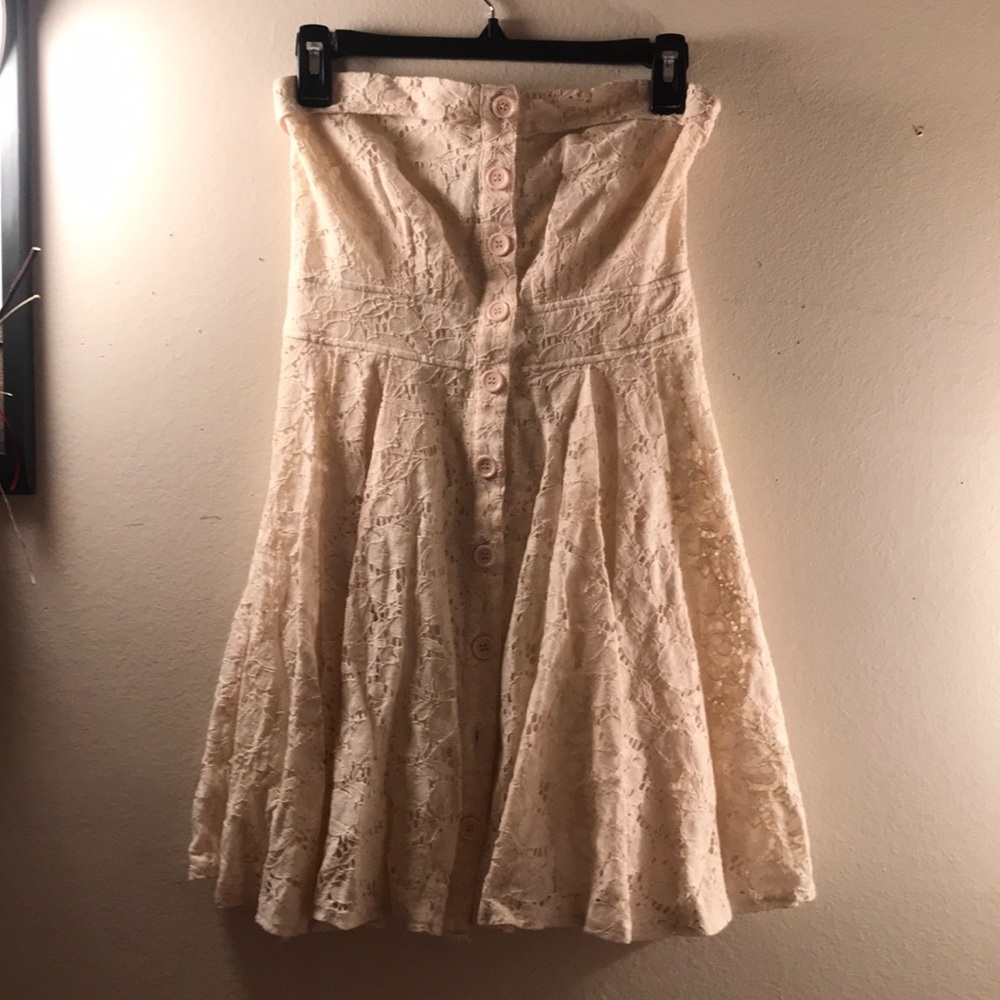 Francesca’s Off White Laced Spring/Summer Dress
